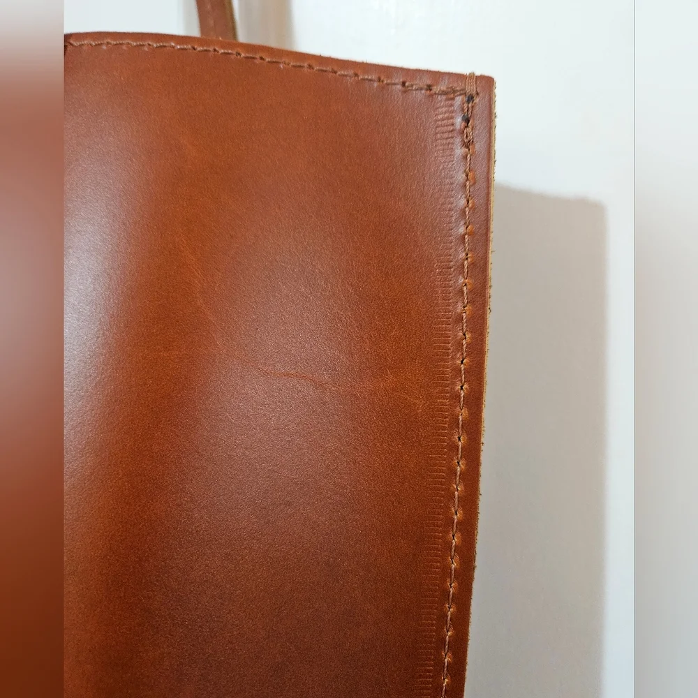 Portland Leather Medium August Tote in Madrone - Picture 3 of 7